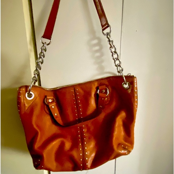 Large Michael Kors Studded Uptown Astor Tote Hobo Satchel. Silver tone hardware - Picture 2 of 8